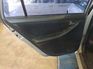 bontott TOYOTA COROLLA Csomagtér Nyitó Kar / Gomb