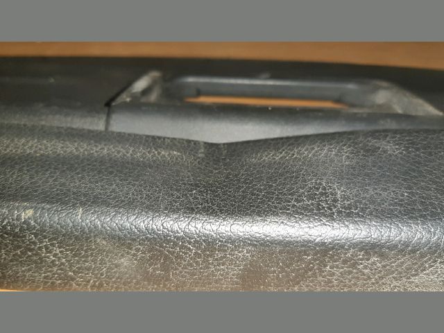 bontott TOYOTA COROLLA Csomagtér Roló