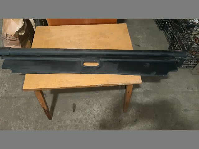 bontott TOYOTA COROLLA Csomagtér Roló