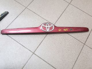 bontott TOYOTA COROLLA Csomagtérajtó Díszléc