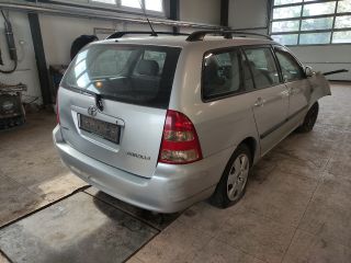 bontott TOYOTA COROLLA Csomagtérajtó Díszléc