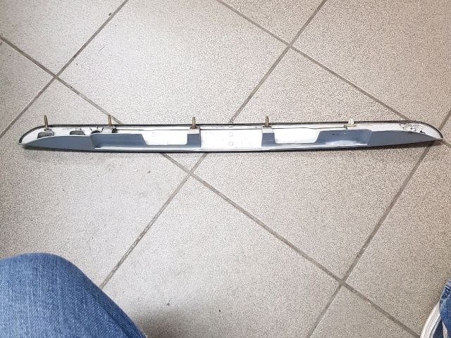 bontott TOYOTA COROLLA Csomagtérajtó Díszléc