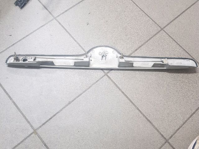 bontott TOYOTA COROLLA Csomagtérajtó Díszléc