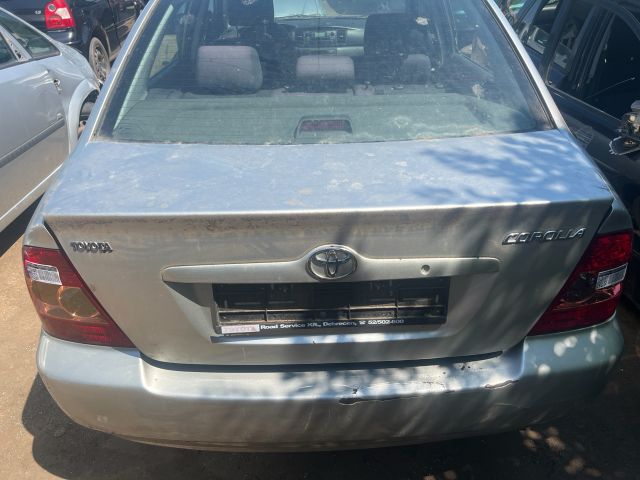 bontott TOYOTA COROLLA Csomagtérajtó (Üres lemez)