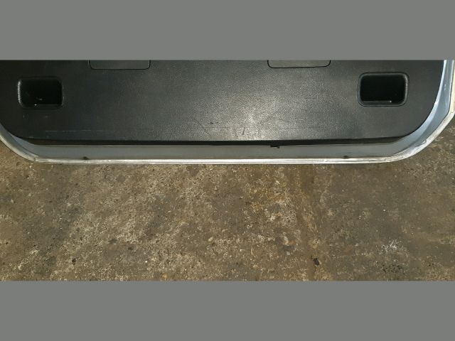 bontott TOYOTA COROLLA Csomagtérajtó (Üres lemez)