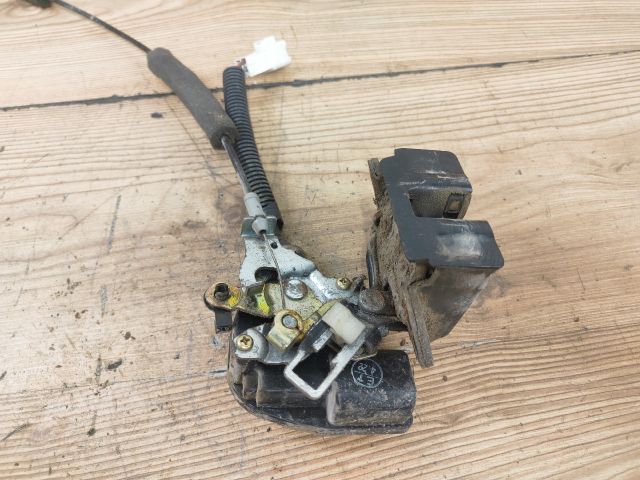 bontott TOYOTA COROLLA Csomagtérajtó Zárszerkezet