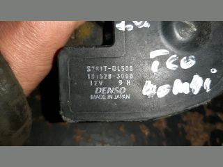 bontott TOYOTA COROLLA Csomagtérajtó Zárszerkezet