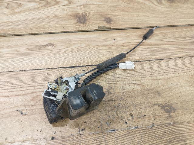 bontott TOYOTA COROLLA Csomagtérajtó Zárszerkezet