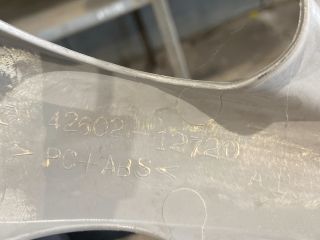 bontott TOYOTA COROLLA Dísztárcsa (1 db)