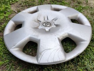 bontott TOYOTA COROLLA Dísztárcsa (1 db)