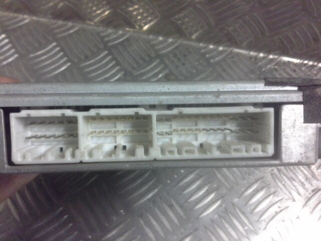 bontott TOYOTA COROLLA Elektronika (Magában)