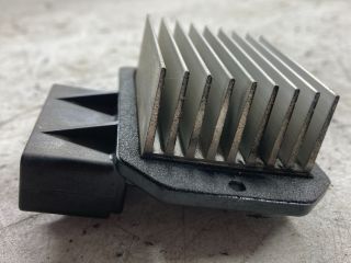 bontott TOYOTA COROLLA Előtét Ellenállás Fűtőmotor