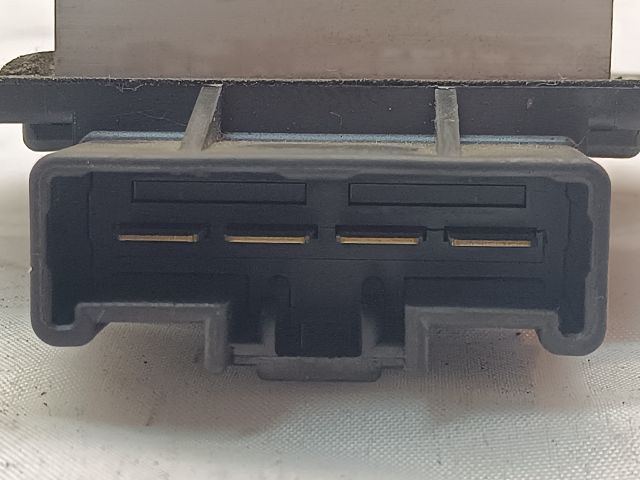 bontott TOYOTA COROLLA Előtét Ellenállás Fűtőmotor