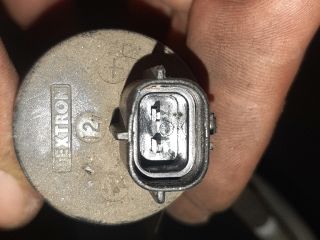 bontott TOYOTA COROLLA Első Ablakmosó Szivattyú