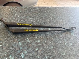 bontott TOYOTA COROLLA Első Ablaktörlő Kar