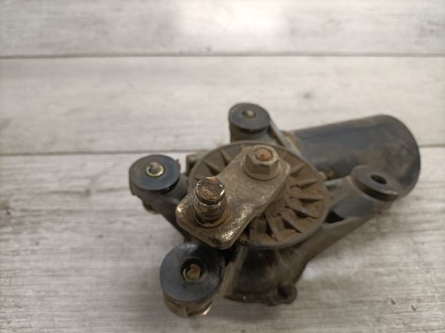 bontott TOYOTA COROLLA Első Ablaktörlő Motor