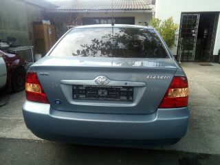 bontott TOYOTA COROLLA Első Ablaktörlő Motor