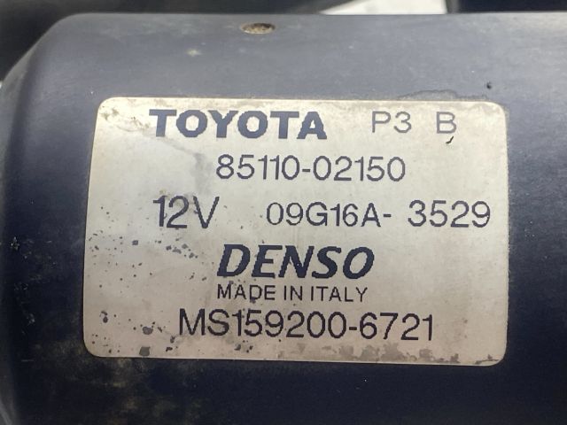 bontott TOYOTA COROLLA Első Ablaktörlő Szerkezet Motorral