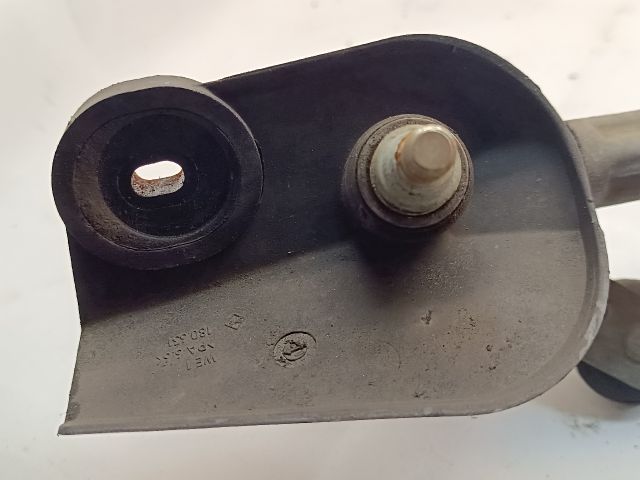 bontott TOYOTA COROLLA Első Ablaktörlő Szerkezet Motorral