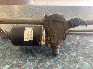 bontott TOYOTA COROLLA Első Ablaktörlő Szerkezet Motorral