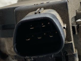 bontott TOYOTA COROLLA Első Ablaktörlő Szerkezet Motorral