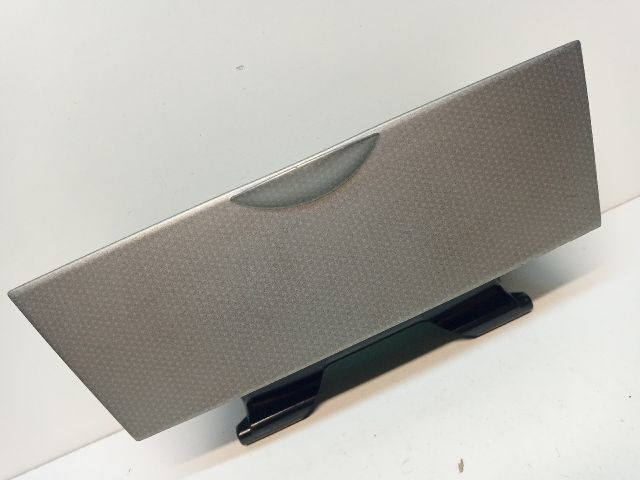 bontott TOYOTA COROLLA Első Hamutartó