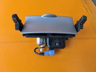 bontott TOYOTA COROLLA Első Hamutartó