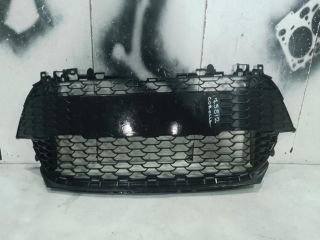 bontott TOYOTA COROLLA Első Lökhárító Alsó Középső Díszrács