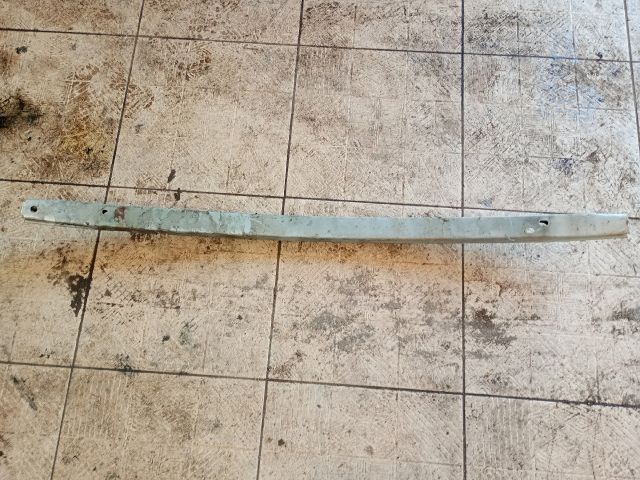 bontott TOYOTA COROLLA Első Lökhárító Merevítő (Fém)