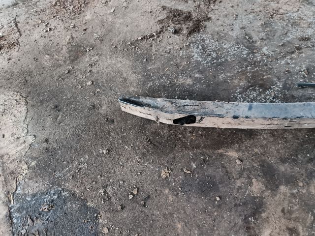 bontott TOYOTA COROLLA Első Lökhárító Merevítő (Fém)