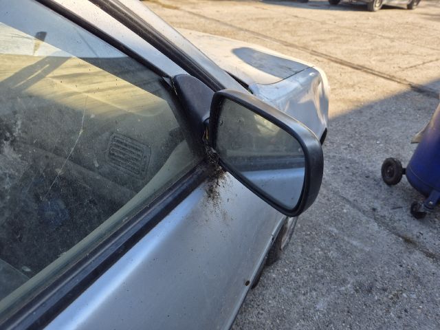 bontott TOYOTA COROLLA Első Lökhárító (Részeivel)