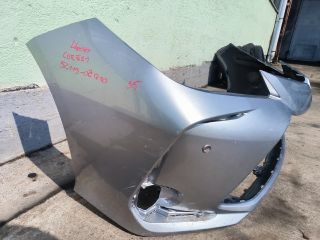 bontott TOYOTA COROLLA Első Lökhárító (Részeivel)