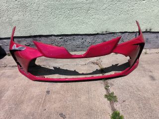 bontott TOYOTA COROLLA Első Lökhárító (Részeivel)