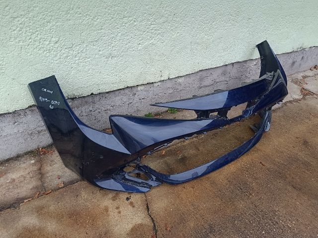 bontott TOYOTA COROLLA Első Lökhárító (Részeivel)