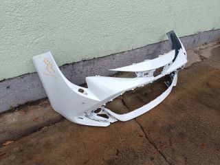 bontott TOYOTA COROLLA Első Lökhárító (Részeivel)