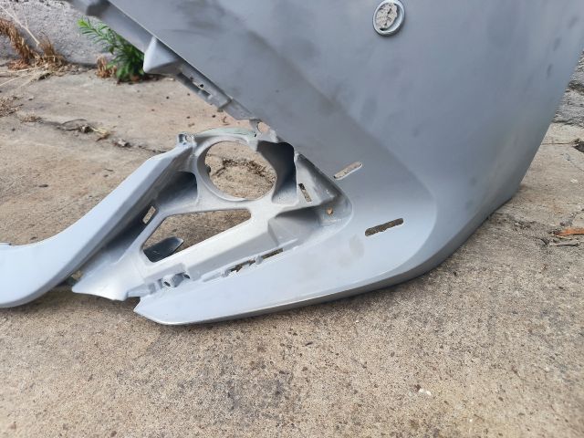 bontott TOYOTA COROLLA Első Lökhárító (Részeivel)