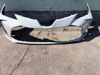 bontott TOYOTA COROLLA Első Lökhárító (Részeivel)