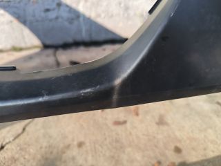 bontott TOYOTA COROLLA Első Lökhárító (Részeivel)