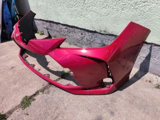 bontott TOYOTA COROLLA Első Lökhárító (Részeivel)