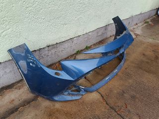 bontott TOYOTA COROLLA Első Lökhárító (Részeivel)