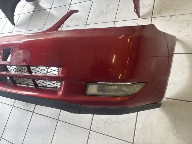 bontott TOYOTA COROLLA Első Lökhárító (Részeivel)