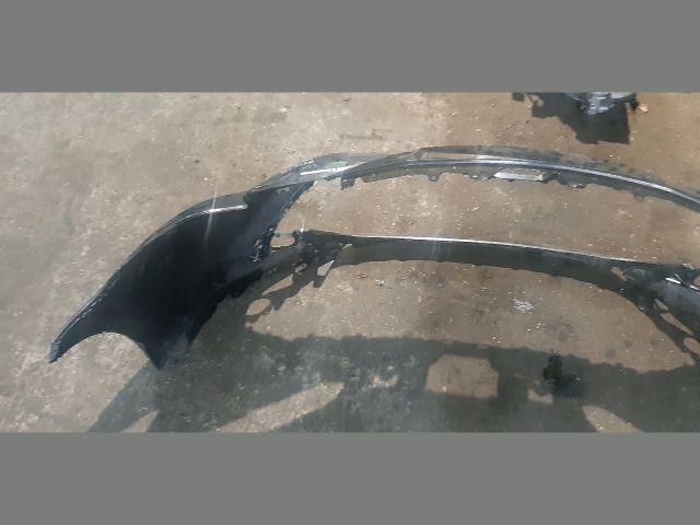 bontott TOYOTA COROLLA Első Lökhárító (Üresen)