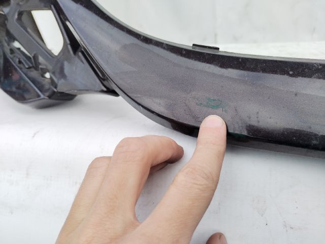 bontott TOYOTA COROLLA Első Lökhárító (Üresen)