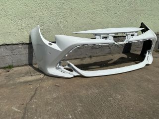 bontott TOYOTA COROLLA Első Lökhárító (Üresen)