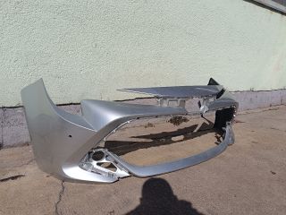 bontott TOYOTA COROLLA Első Lökhárító (Üresen)