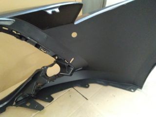 bontott TOYOTA COROLLA Első Lökhárító (Üresen)