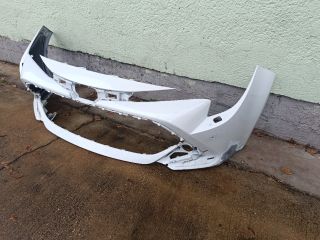 bontott TOYOTA COROLLA Első Lökhárító (Üresen)