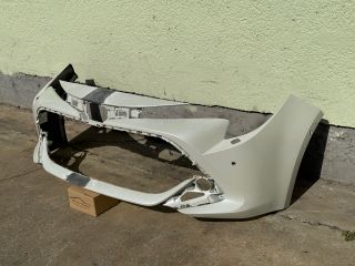 bontott TOYOTA COROLLA Első Lökhárító (Üresen)