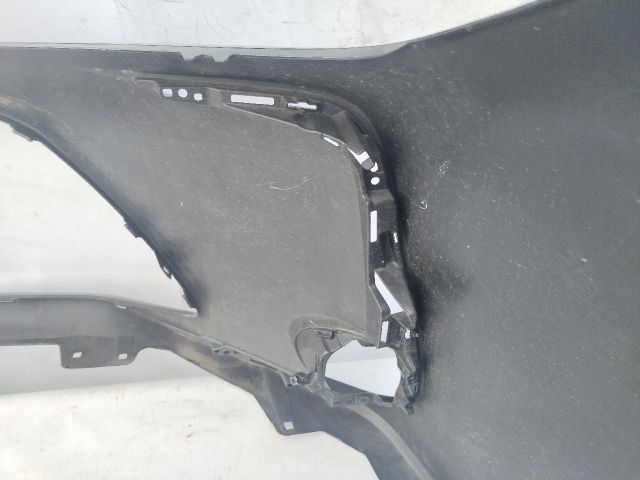 bontott TOYOTA COROLLA Első Lökhárító (Üresen)