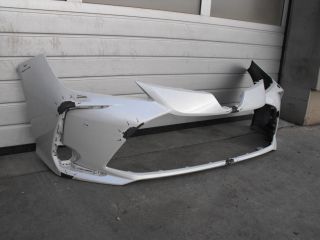 bontott TOYOTA COROLLA Első Lökhárító (Üresen)